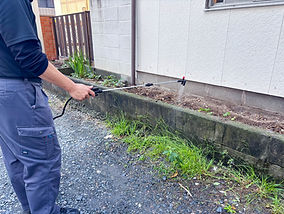 B-除草・除草剤散布.jpg