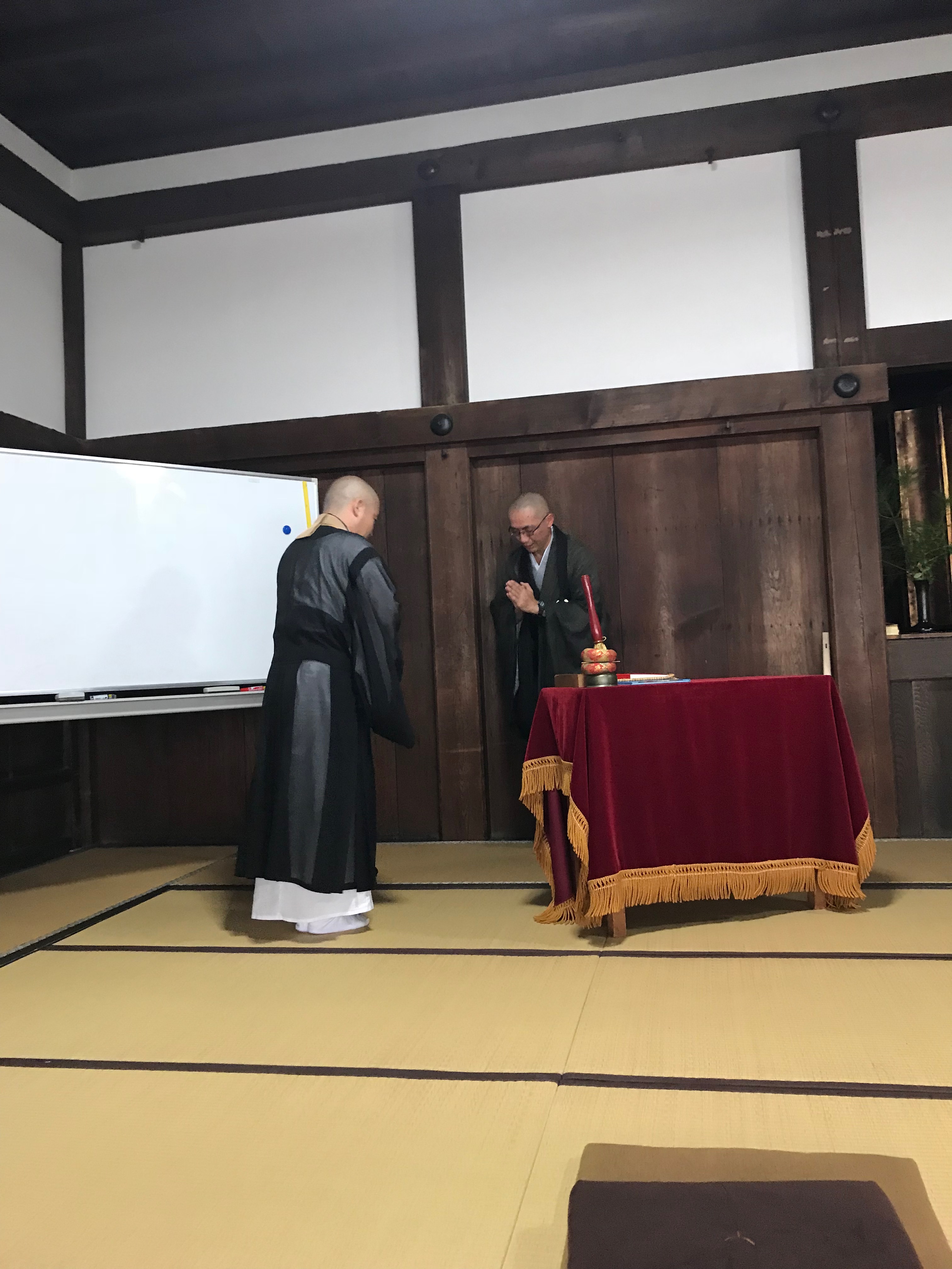 2日目妙心寺参拝法話①