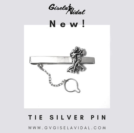 "REMEMBRANZAS" TIE PIN