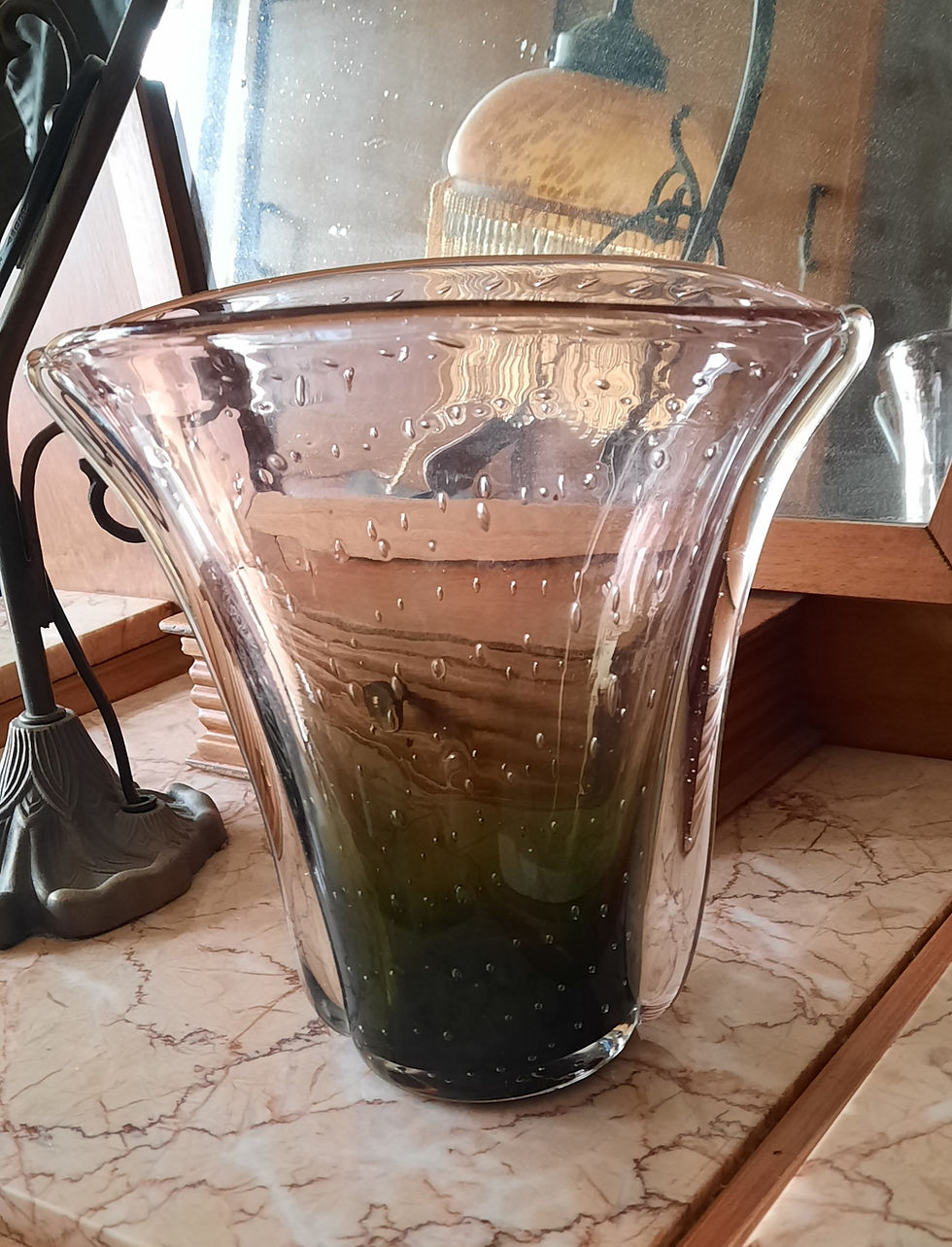 Vase soullfé bouche bullé vert au rose