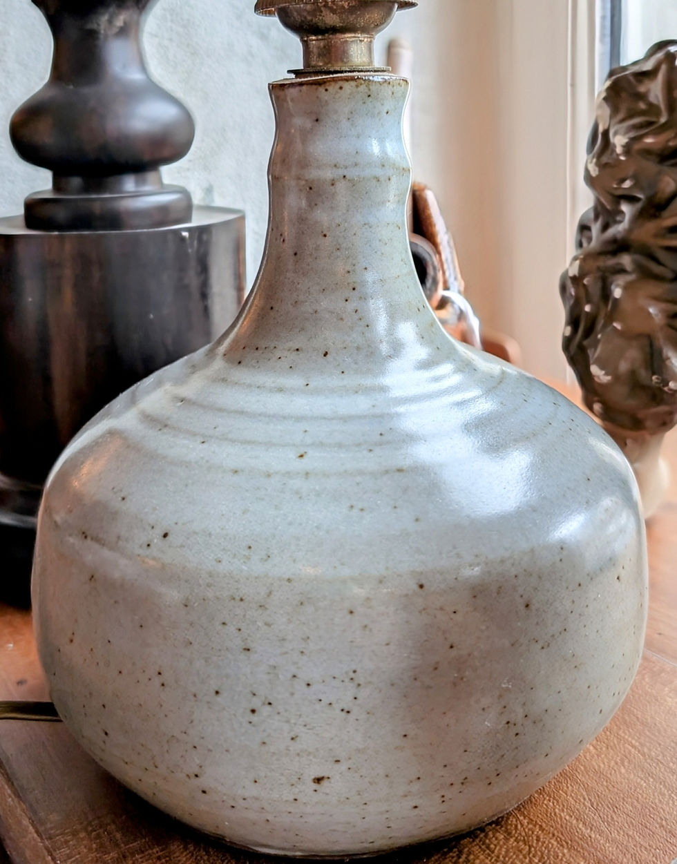 Lampe-grés-vernissée-
