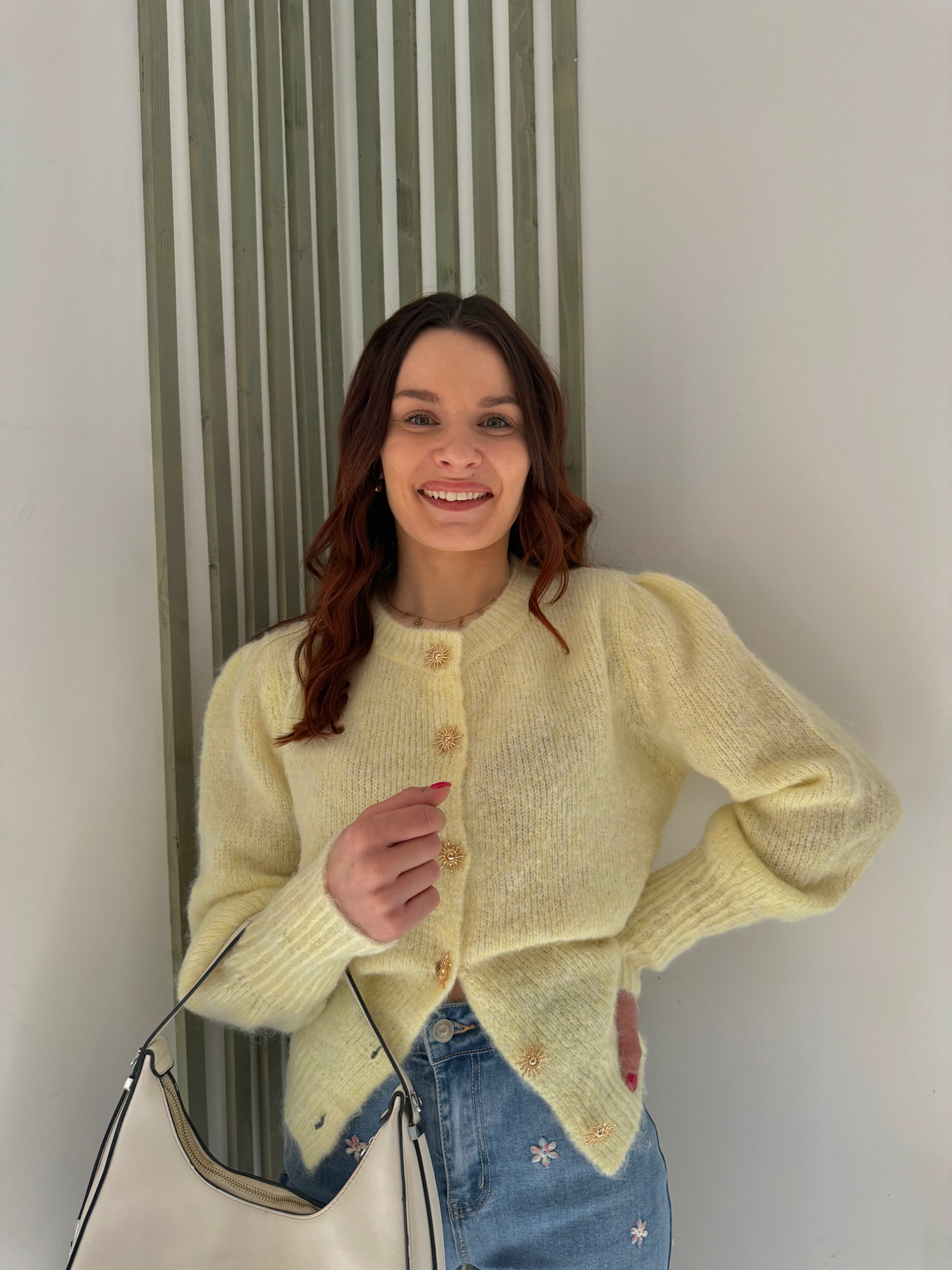 Gilet jaune boutons or soleil avec épaulettes - Mademoiselle A