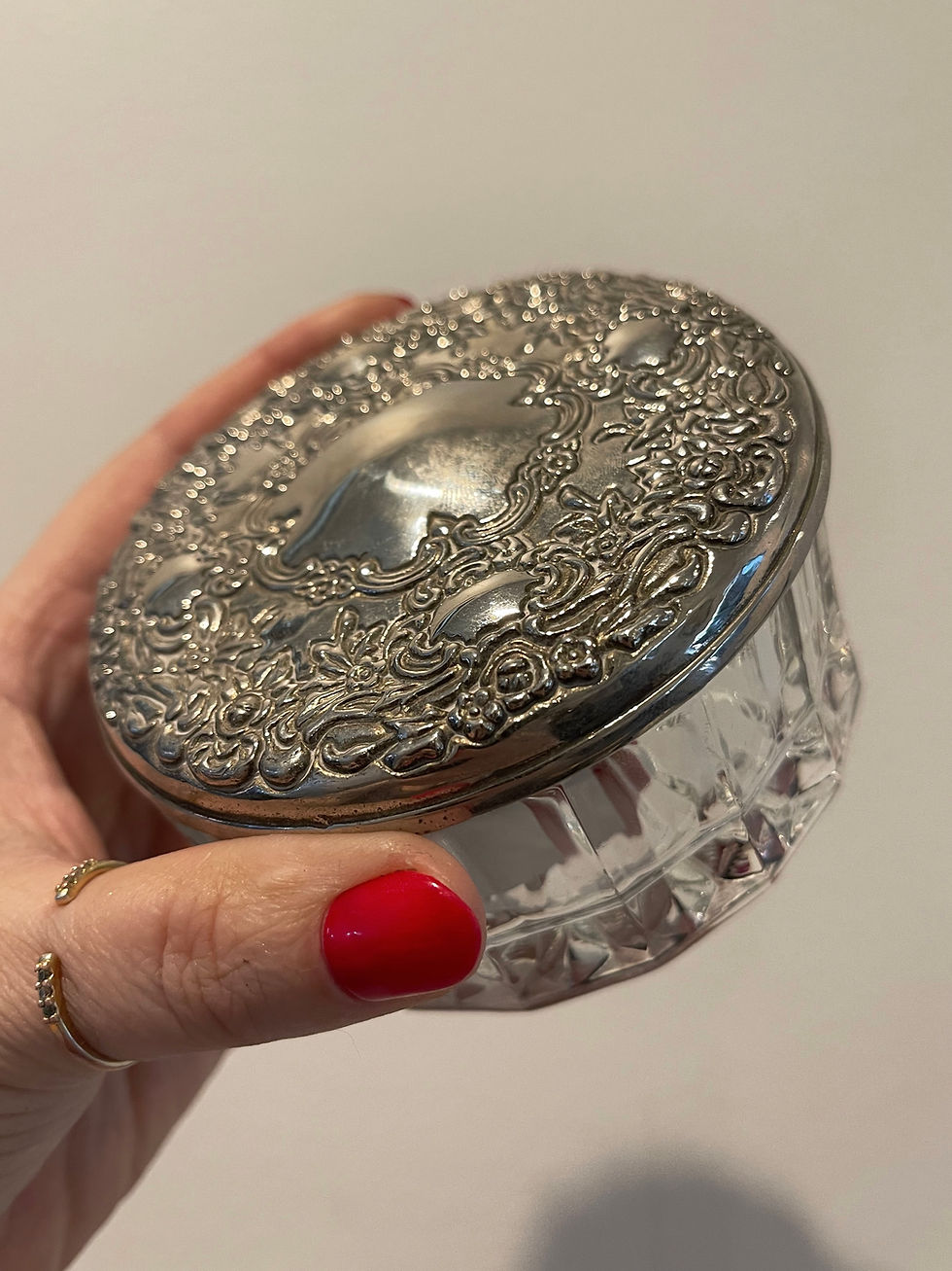 Thumbnail: Antique Powder Dish