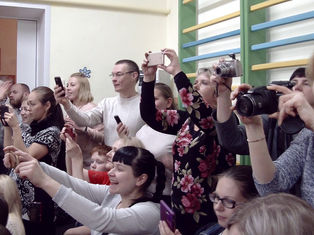 "Отложенные" аплодисменты