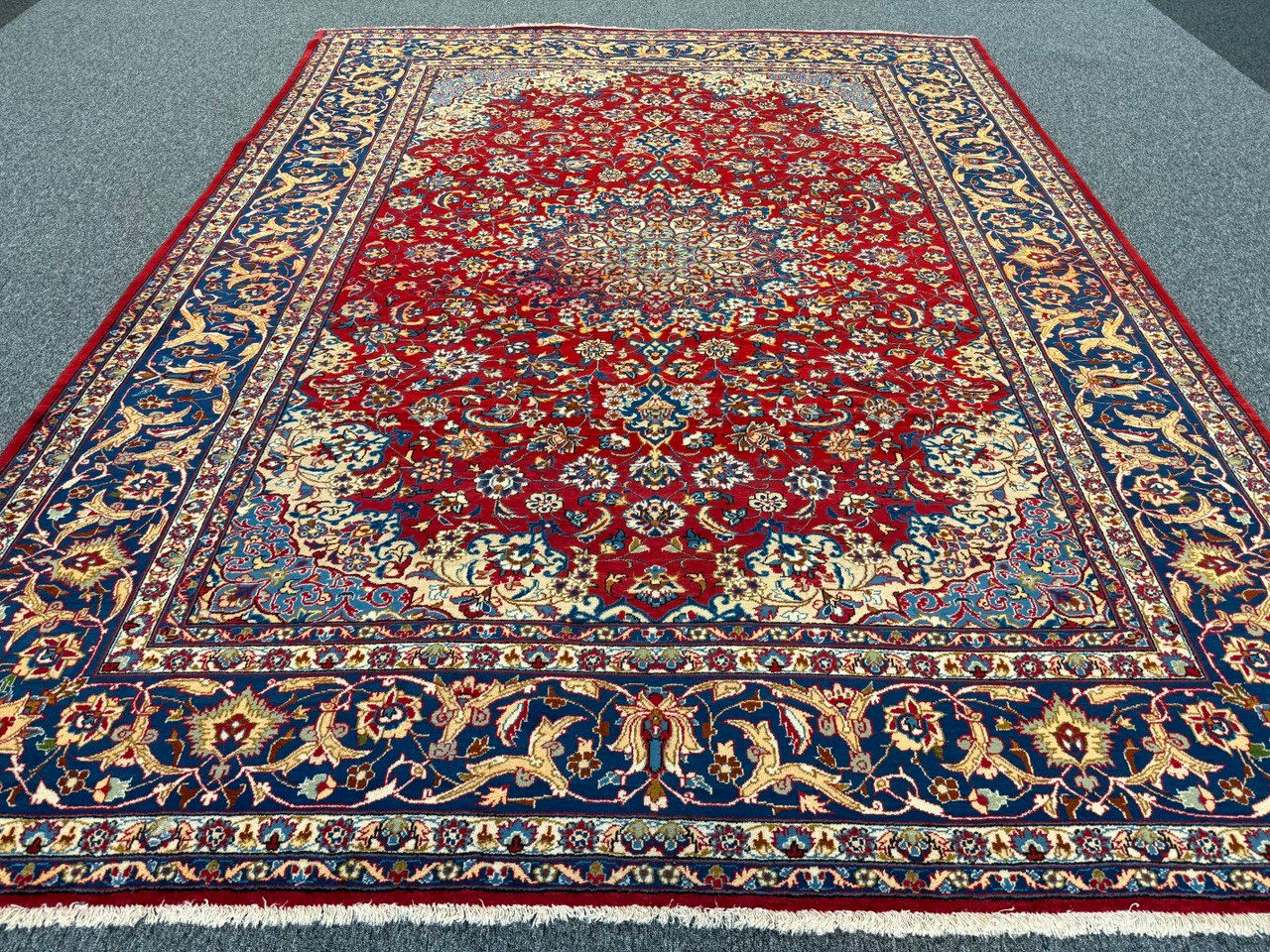 SKU 561 Antique Tabriz Patina Rug, Size: W 2.97cmL 3.83cm