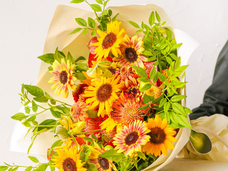 【7.8月特集】花屋が贈る旬のお花を使ったギフト