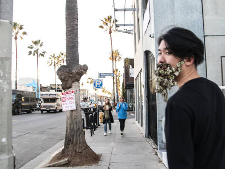 今年スタートからLAで沢山学ばせて頂いてました。目と耳を限界まで育てて「花恩返し」したいと思います。GANON FLORIST代表 Hikaru Seino