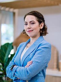 2026 Nicole Headshot Cleaned Up.jpg