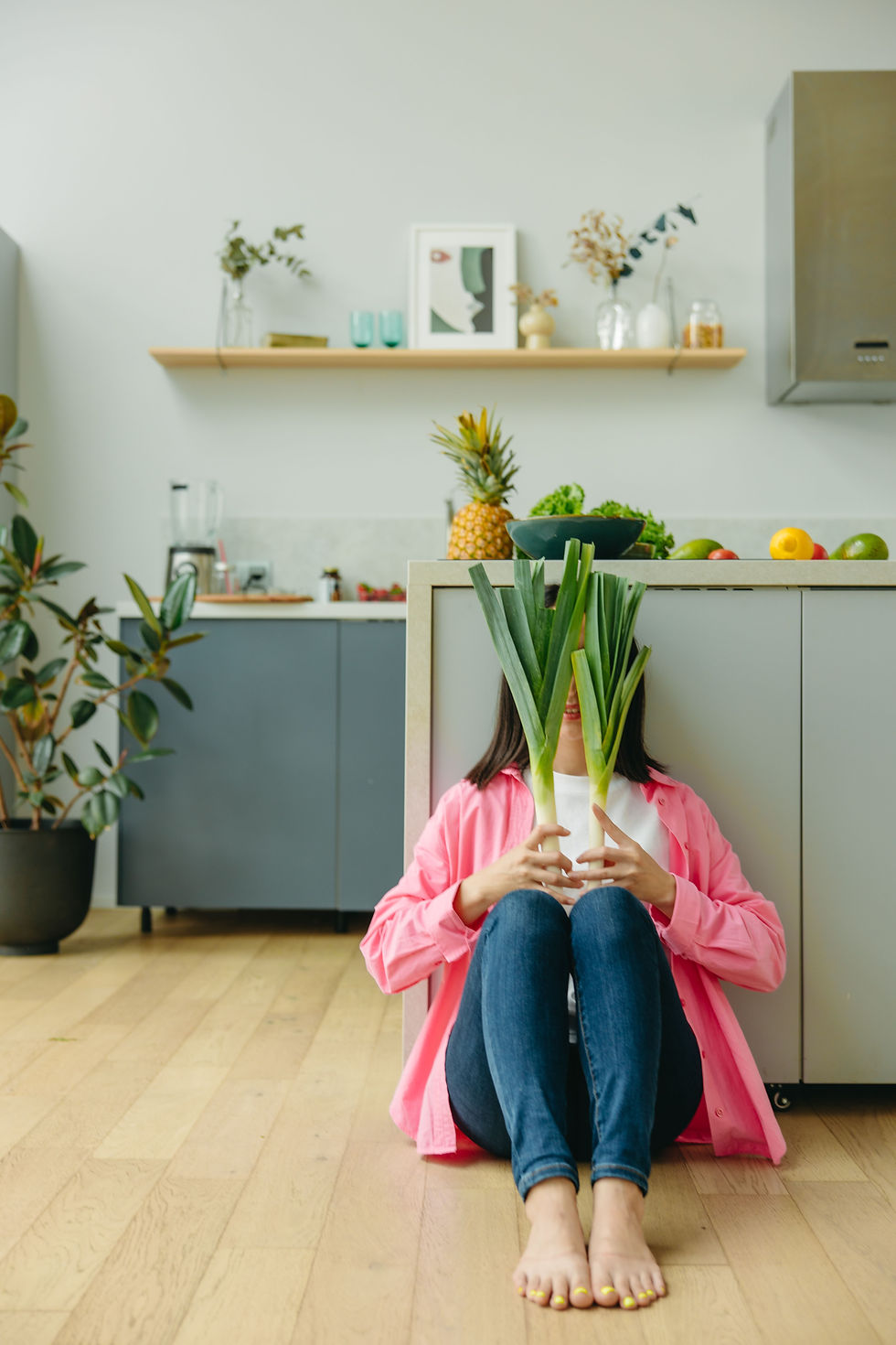 Nourish to Reduce Anxiety: How Food Can Support a Calmer Mind