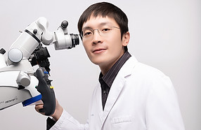 Longwood-Dental-Clinic-Taipei-Neihu-Dazhi-Best-English-Dentist-Harvard-HungLiang-Chin-Endo