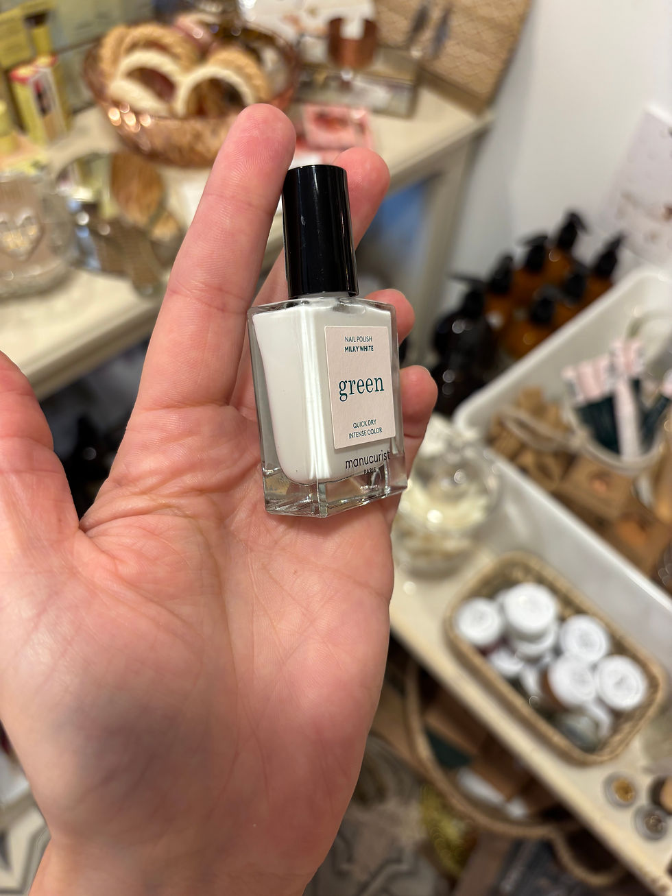Miniature : Vernis à ongles classique milky white Manucurist 🇫🇷
