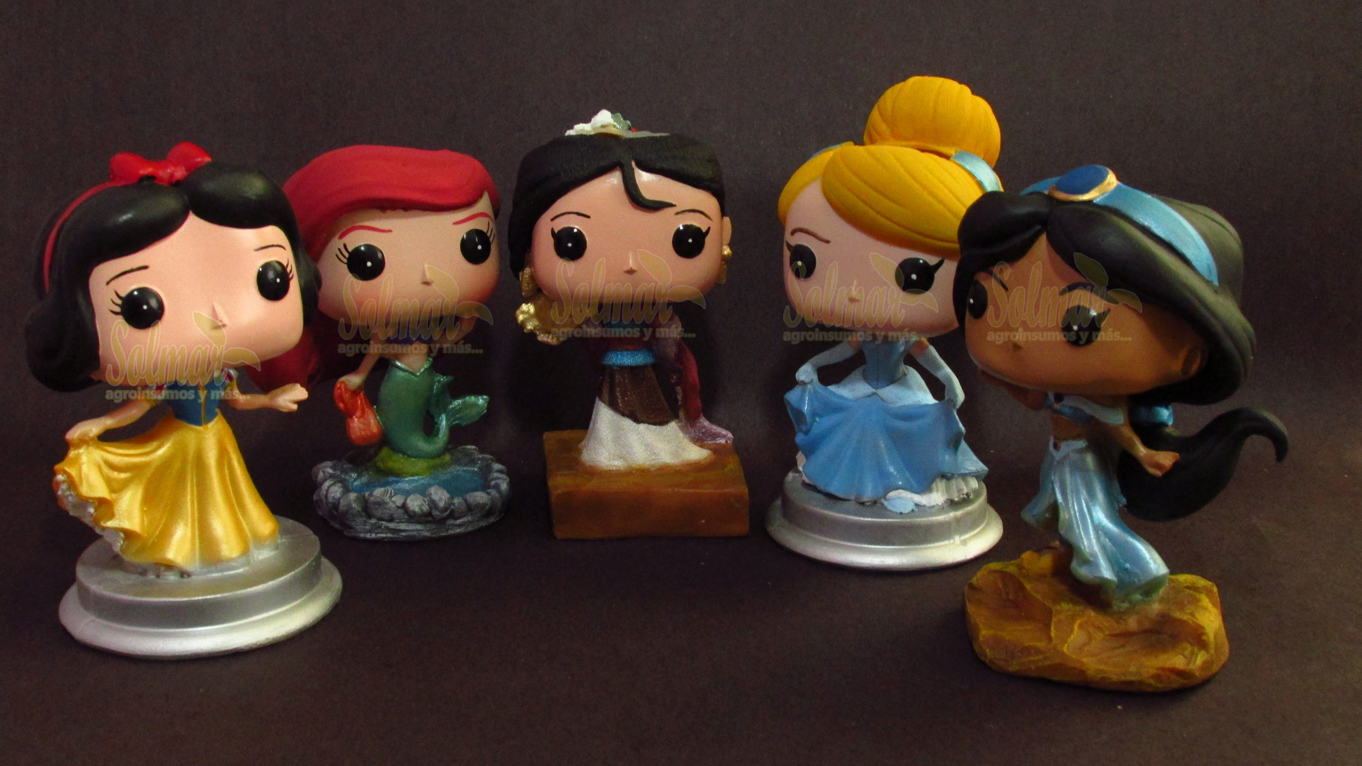 Macetas: Blanca N, Mulan, Cenicienta, Jazmin