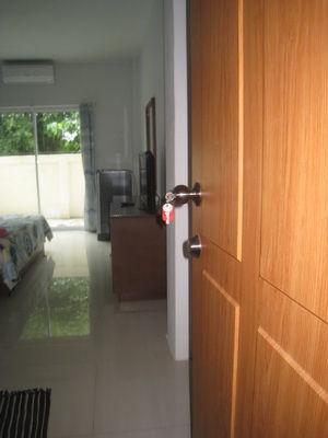 I 24 Rooms.JPG