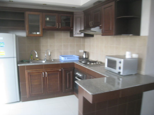 8 Apartments_12.JPG