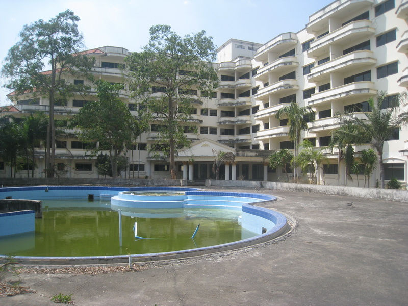 Outside building_20.JPG