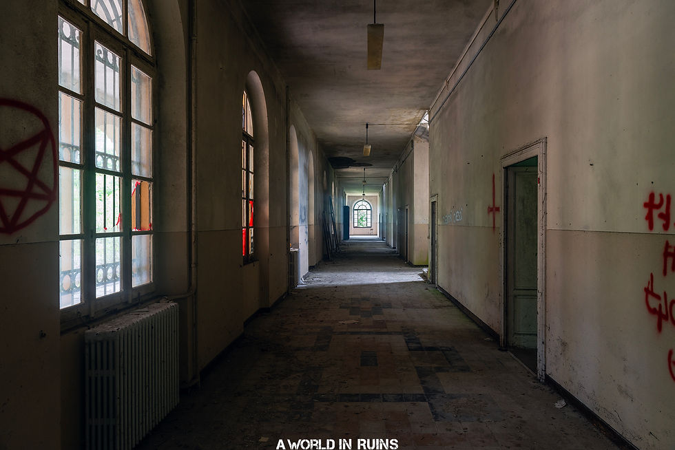 Il Convento Della Chiesa Blu, Italy