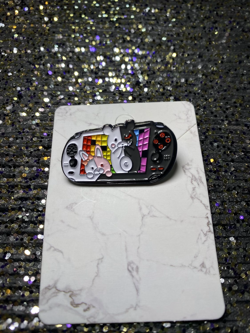 Thumbnail: Monokuma & Monomi Gameboy Pin