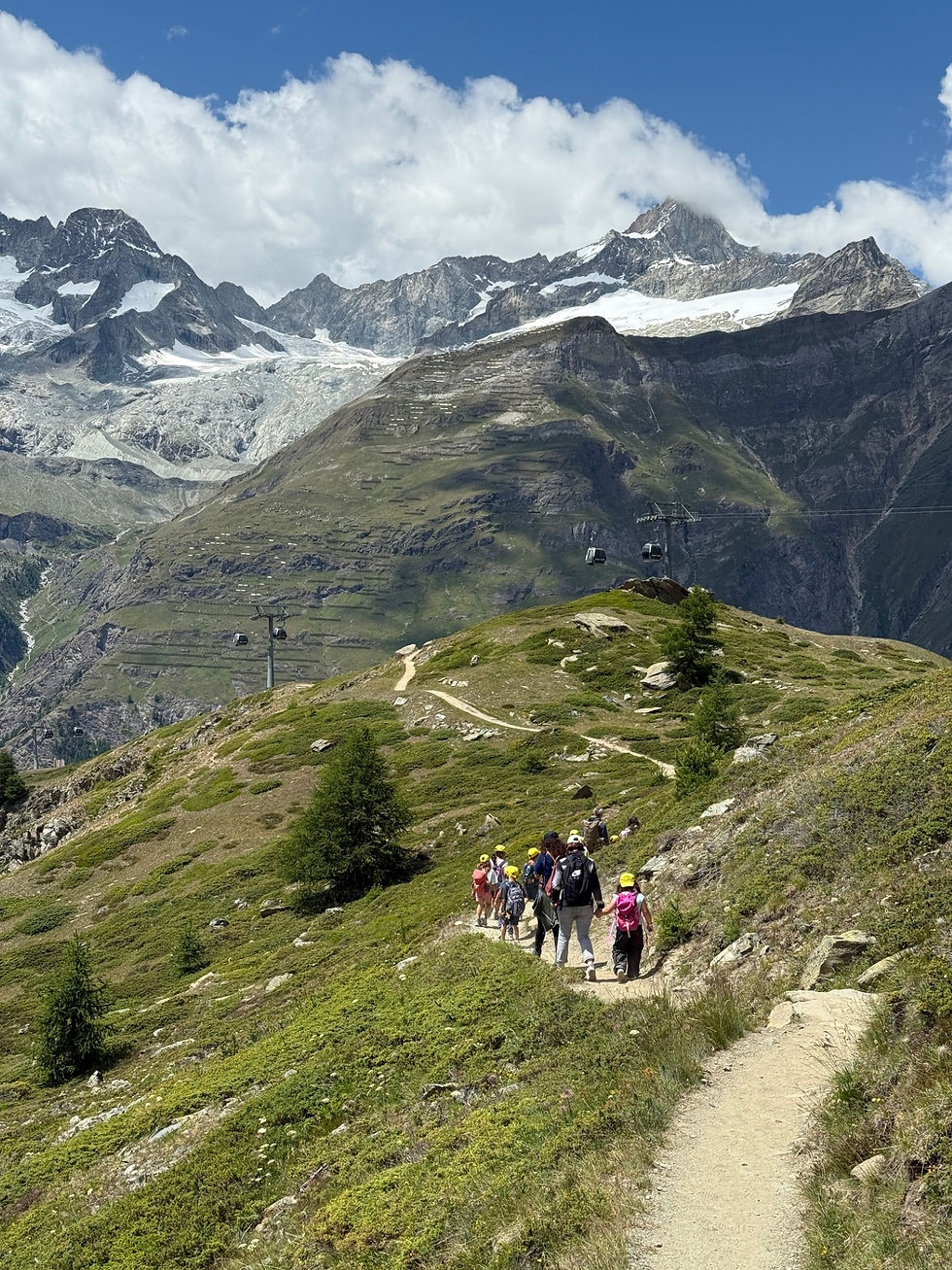 Kindergarteners Hiking the Trail