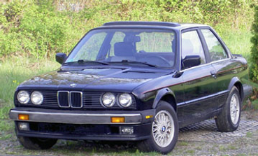 A photo of the original E30 BMW, before being transformed into a rally car.
