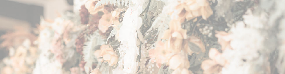 LOVELENSCAPES PHOTOGRAPHY - Victoria Park Wedding - T+V - 1023_edited.jpg
