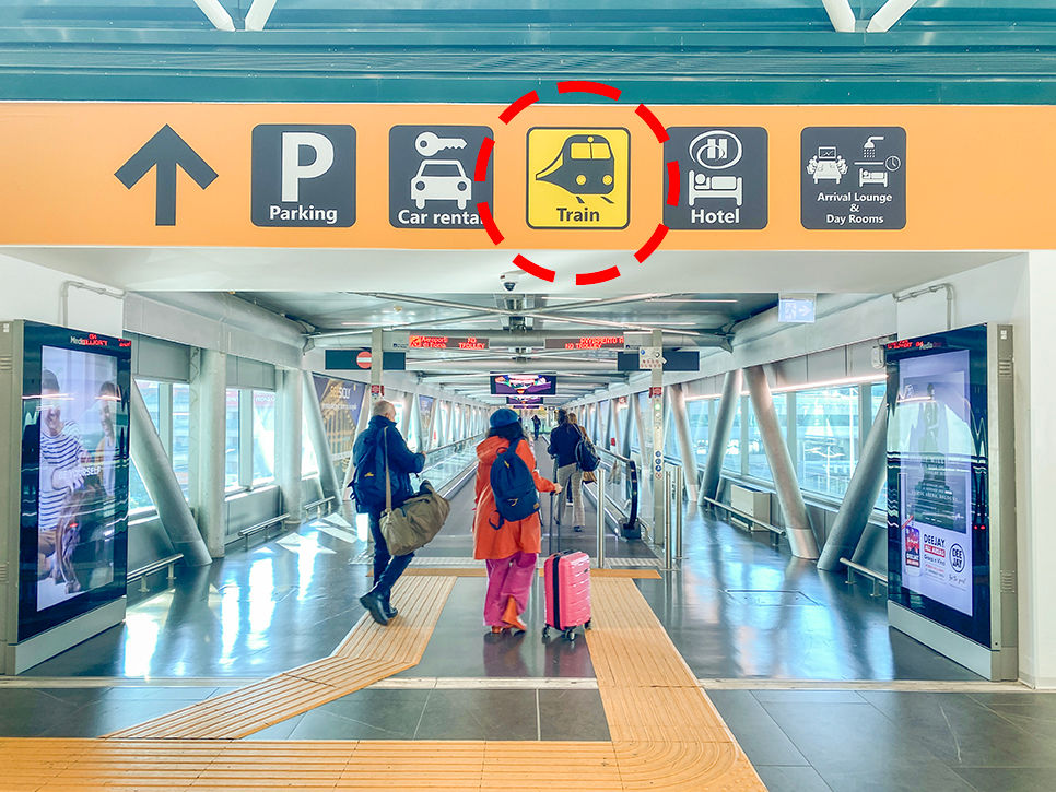 이탈리아 로마 공항 가는법 레오나르도 익스프레스 공항철도 공항 입국 기차 타러 가는곳