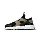 Tan Sneaker