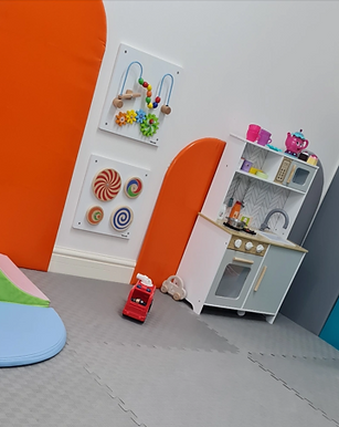 Elians-corner-birthday-party-venue-london-soft-play.png