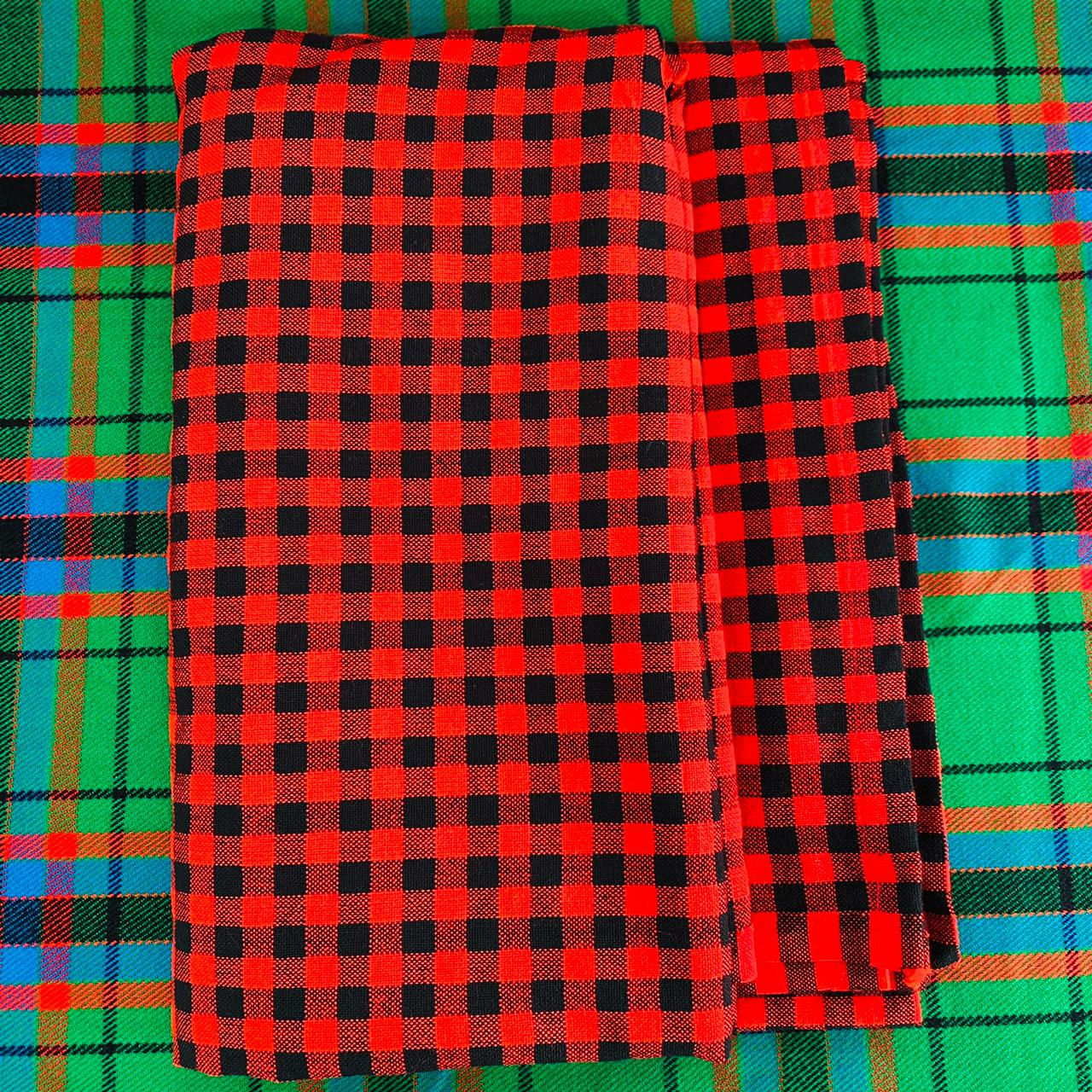 Black/Red Maasai Shuka Blanket