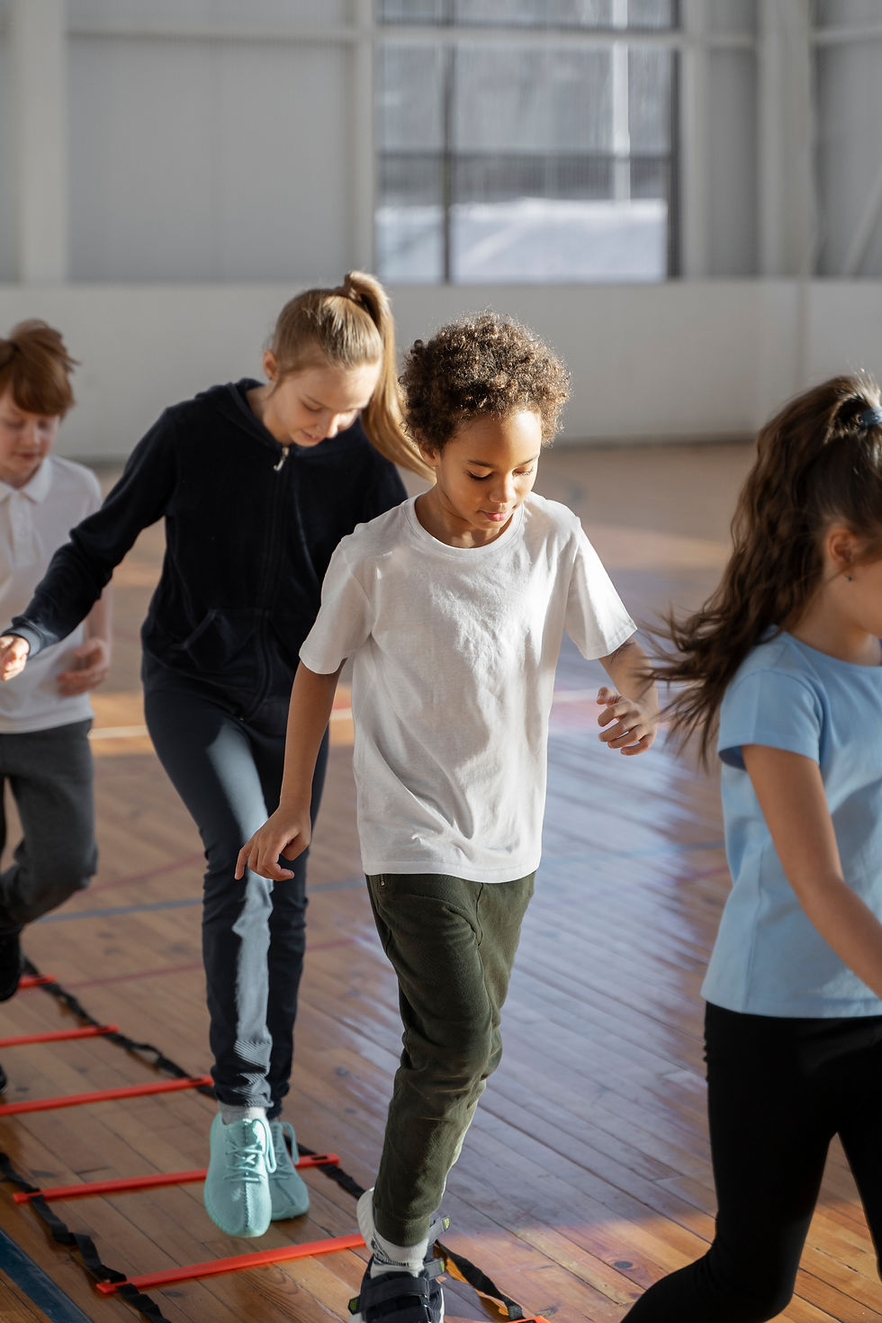 kids-training-together-gym.jpg