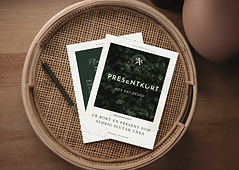 Presentkort på bord.png