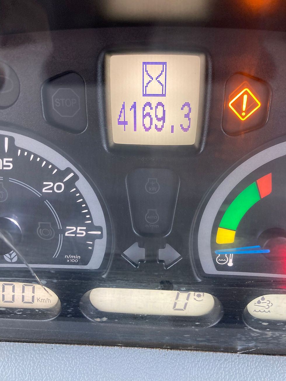 New Holland T7.210