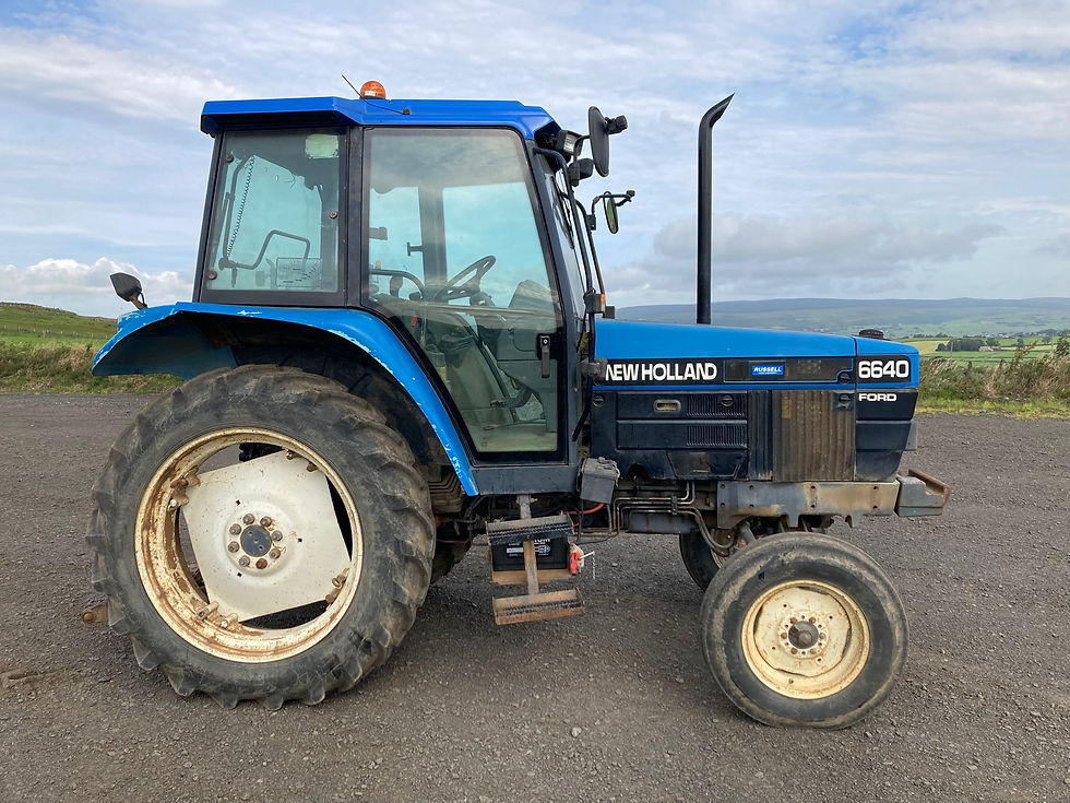 New Holland 6640
