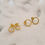 Thumbnail: Gehamerde structuur oorbellen goud  cirkel - Small