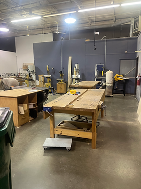 shop table.HEIC