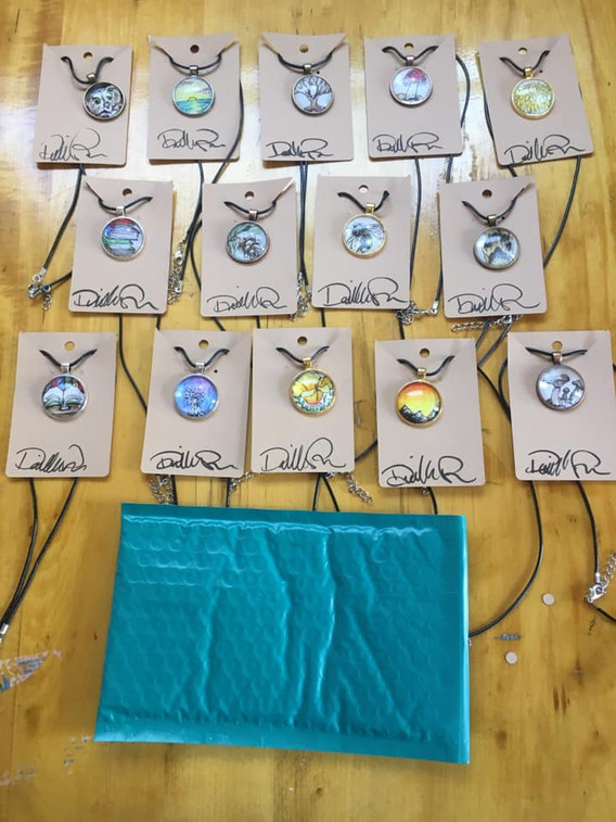 pendants 2.jpeg