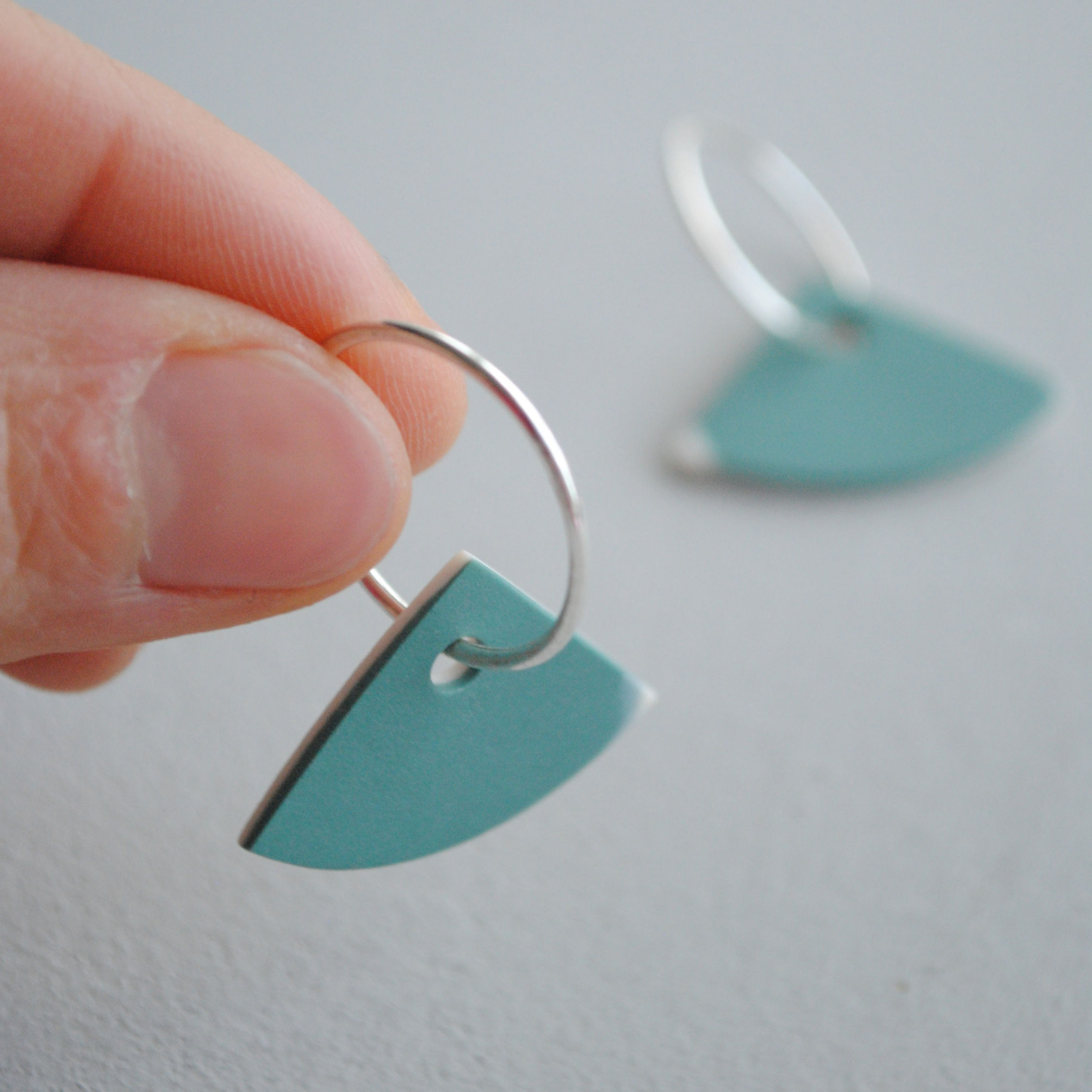 Summit Hoop Earrings in Fern Green and White