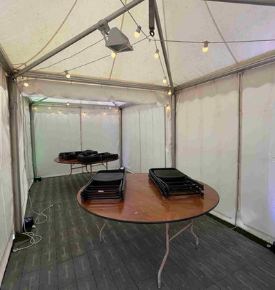 Small garden party with seating for 16 at 5ft round tables
