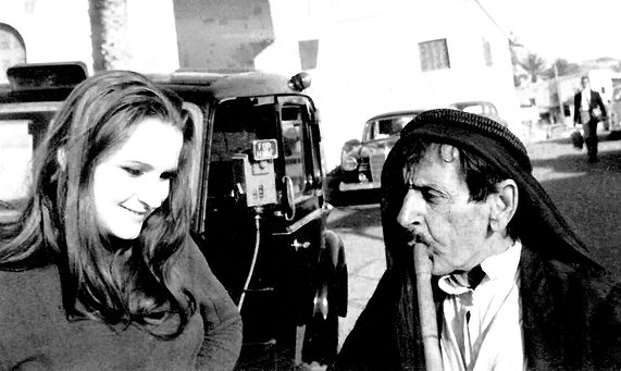 ++++ N°1nb-26 Al Mezmare occident sous le charme de l'orient ORIGINALE 90 x45 .jpg