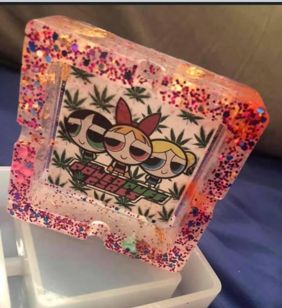 Resin Ash Trays 