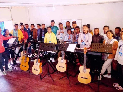 Projet musique à Ambrosita
