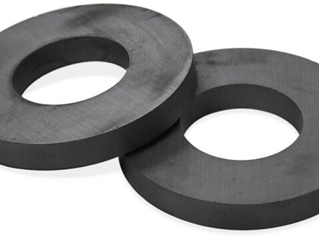 Descrierea tipului de magnet din ferită