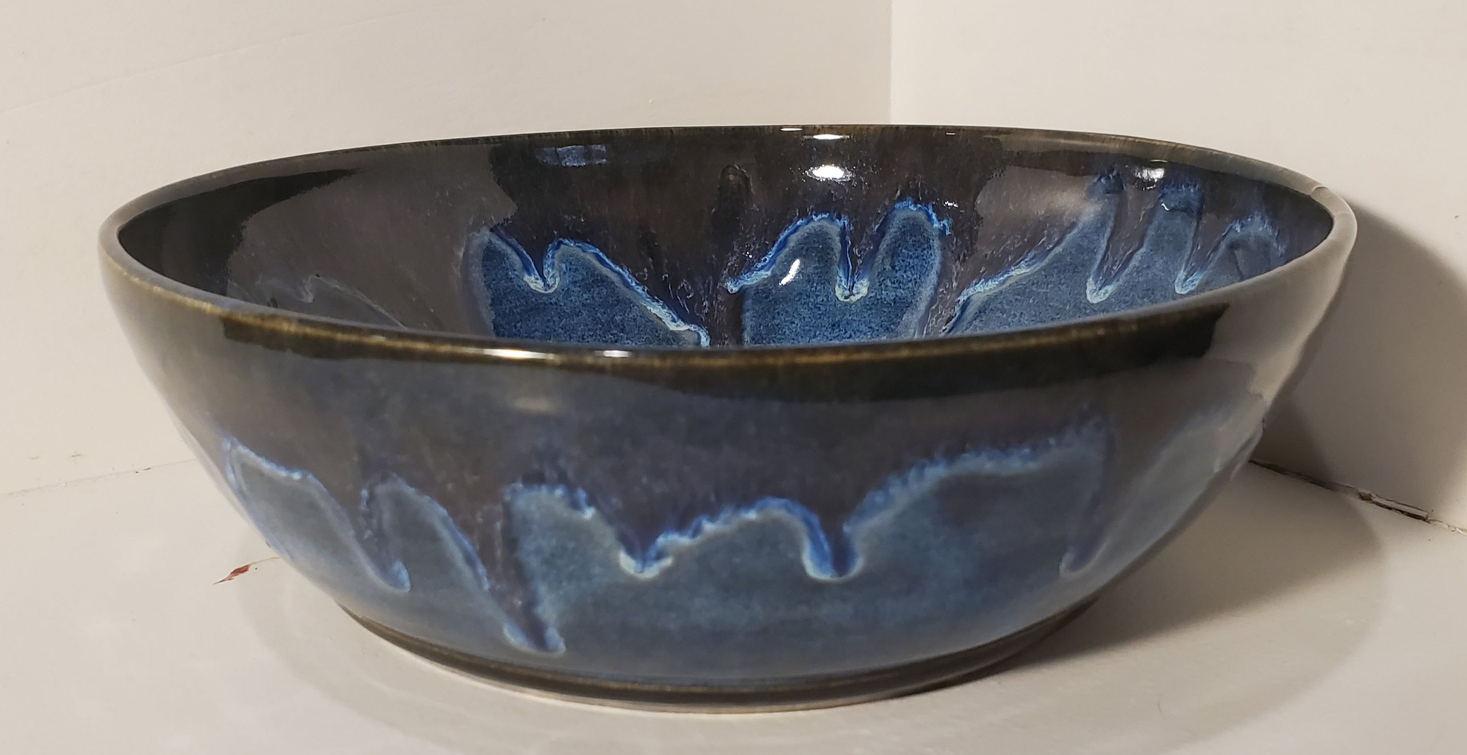 Who says blues needs to bring the blues? Not with this pretty serving dish!