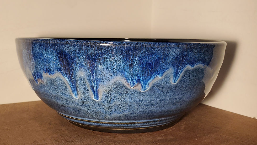 Thumbnail: Large serving bowl