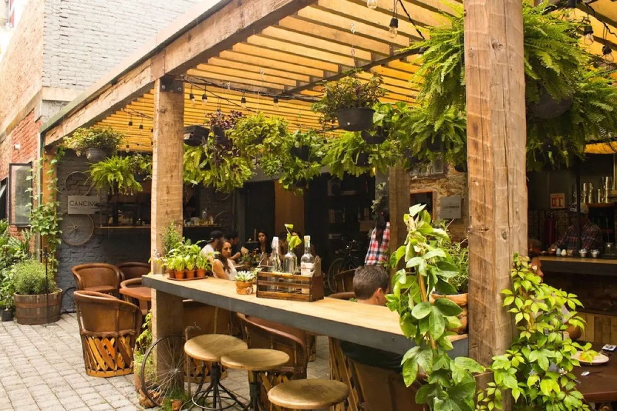 Mexico City Neighborhoods SAN MIGUEL CHAPULTEPEC RESTAURANT