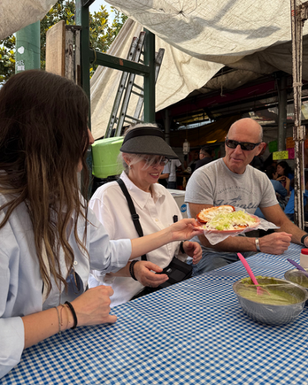 Vintage Shopping Tour