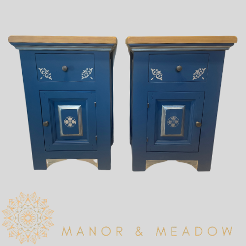 Navy Blue & Gold Vintage French Bedside Tables / Lamp Stands Manor