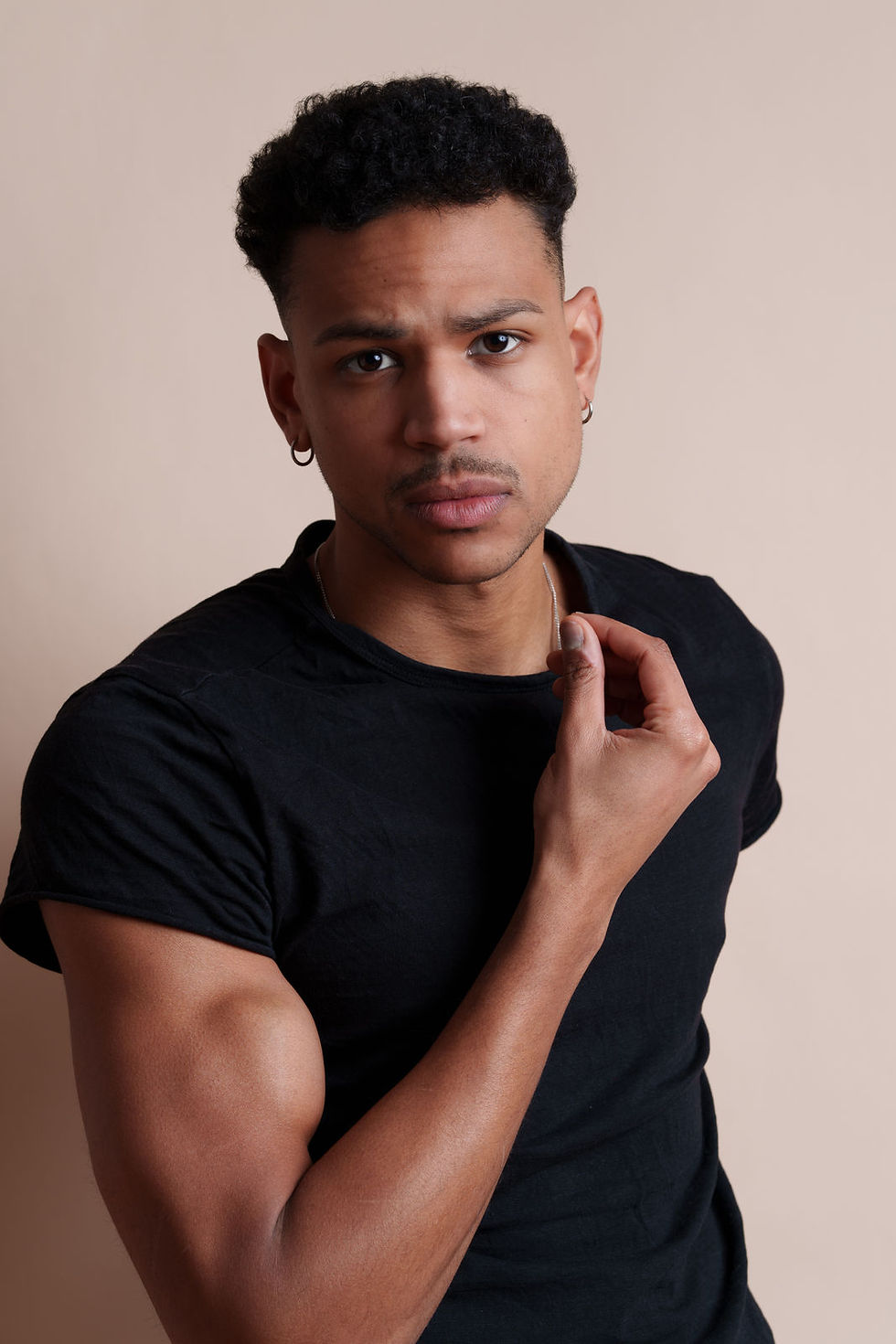 YUNIOR LEE CABADA