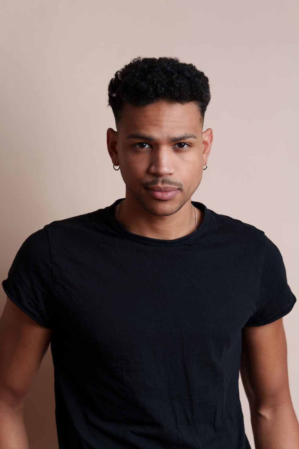 YUNIOR LEE CABADA