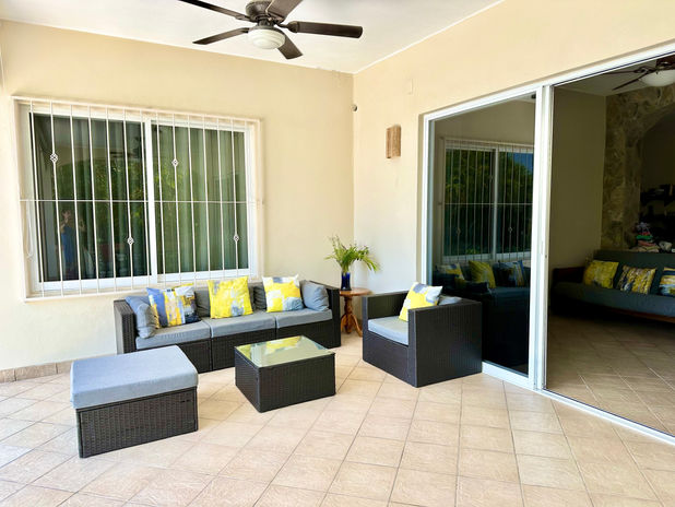 Outdoor Sitting Area.jpeg