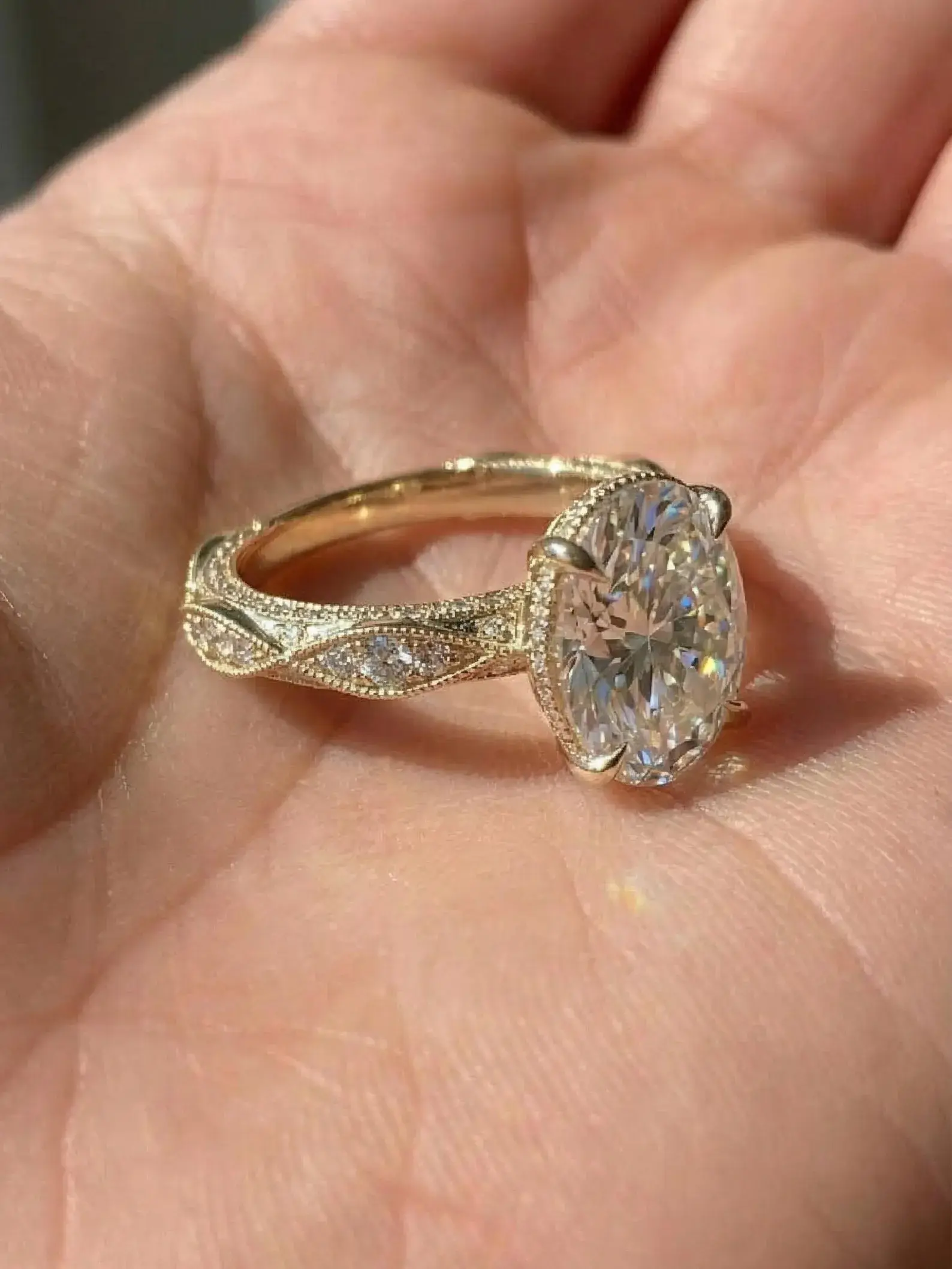 Art Deco Antique Vintage Diamond Ring 1.5 CT Oval Cut Moissanite Engagement Ring